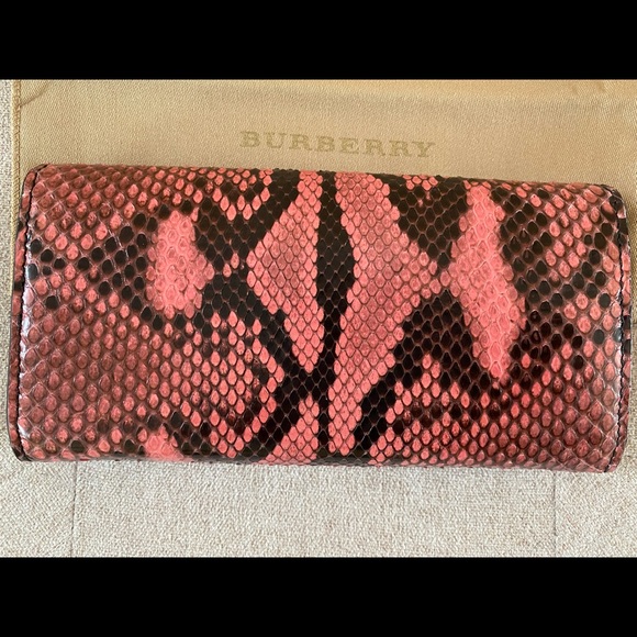 Burberry continental wallet - Picture 3 of 11